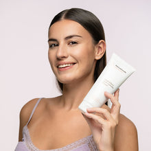 Lataa kuva Galleria-katseluun, V7H07E62450C3D3C80C37DDB86BDA8B24D5R5279110P2
